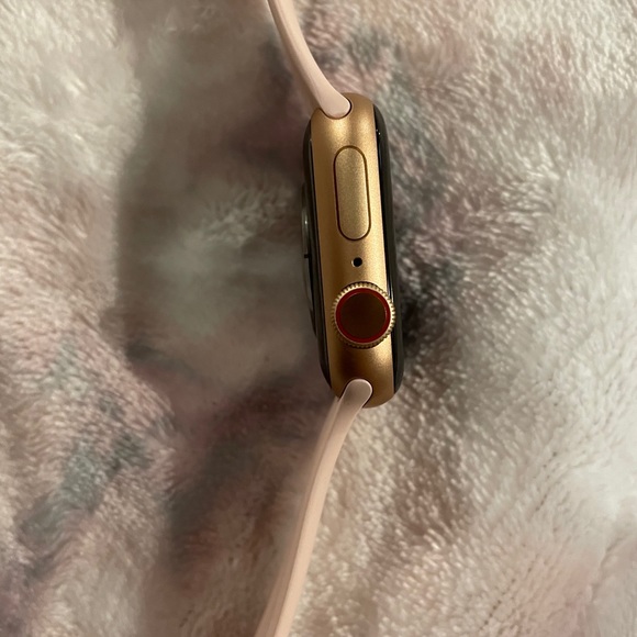 * sold * - Picture 4 of 8